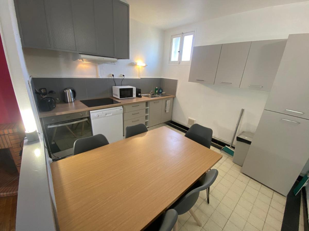 Fabuleux T3 De 85 M2, Situe Au Calme Avec Grand Parking Gratuit Prive ,Fibre Wifi Apartment แซ็ง-โกแด็งส์ ภายนอก รูปภาพ